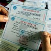 Công ty nợ đóng tiền BHYT thì phải trả chi phí khám chữa bệnh cho nhân viên