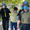 Hành vi chống người thi hành công vụ bị xử lý thế nào?