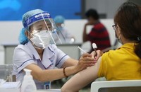 Vaccine có vai trò quan trọng trong phòng chống COVID-19 (Ảnh - BYT) 