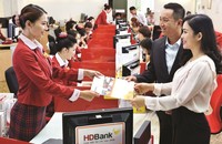 Hỗ trợ khách hàng vượt Covid-19, HDBank giảm sâu lãi suất cho vay