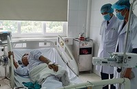 Bệnh nhân Trường đang điều trị tại Khoa Hồi sức chống độc