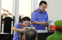 VKS thừa nhận có vi phạm tố tụng và không đối đáp một số vấn đề.