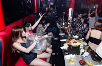Bóng cười được sử dụng tràn lan trong các tụ điểm ăn chơi, nơi công cộng.