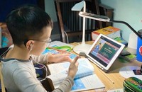 Giúp trẻ chuẩn bị hành trang trước khi tiếp cận “môi trường mạng”