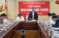 Ủy viên Bộ Chính trị, Bí thư Trung ương Đảng, Trưởng Ban Tổ chức Trung ương Phạm Minh Chính phát biểu tại Hội nghị. Ảnh: Xaydungdang.org.vn