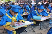 Các học sinh khai bút tại Vương triều Mạc