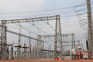Trạm biến áp 500kV Phố Nối.