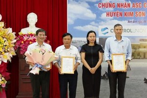 Công bố chứng nhận tiêu chuẩn quốc tế ASC cho vùng ngao nguyên liệu ở Ninh Bình
