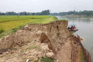 Doanh nghiệp khai thác khoáng sản gây sạt lở nghiêm trọng ở Bắc Giang