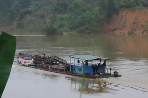 Doanh nghiệp này đã sử dụng phương tiện khai thác không đúng chủng loại, thiết bị khai thác trong văn bản của cơ quan có thẩm quyền cho phép