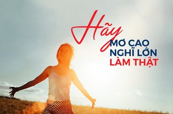 Đừng chỉ là chính mình, hãy trở thành phiên bản tốt nhất.