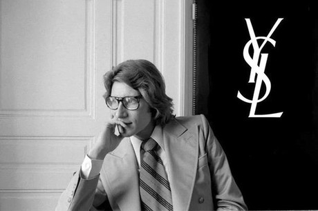 Yves Saint Laurent trao quyền lực thời trang: Với những thiết kế táo bạo và những cú đánh lớn, Yves Saint Laurent đã thay đổi cách nhìn của thế giới về thời trang. Những bộ sưu tập đầy sáng tạo và cá tính của ông đã trao quyền lực thời trang cho người mặc và trở thành nguồn cảm hứng cho cả ngành công nghiệp thời trang. Hãy đến và tìm hiểu về những cách Saint Laurent đã làm thay đổi thế giới thời trang.