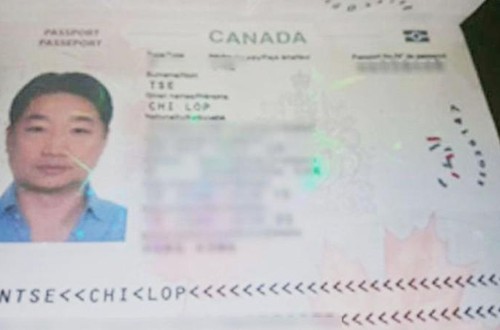 GIấy tờ tùy thân của Tse Chi Lop khi bị cảnh sát Canada bắt giữ.