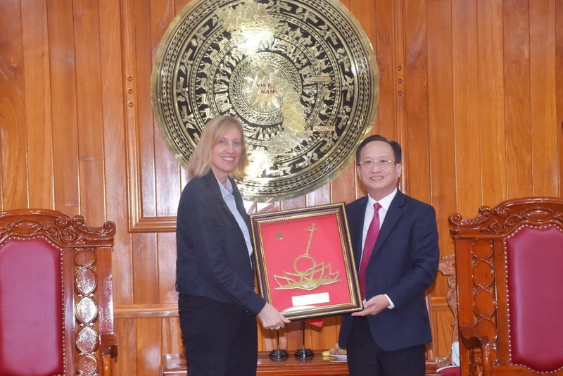 Tổng Lãnh sự quán Hoa Kỳ tại TP HCM thăm và làm việc tỉnh Bạc Liêu