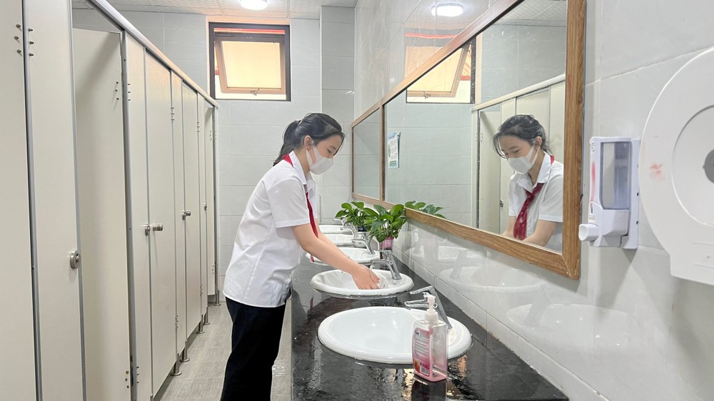 Trường Tiểu học Phan Thiết hoàn thành mô hình “Nhà vệ sinh thân thiện”