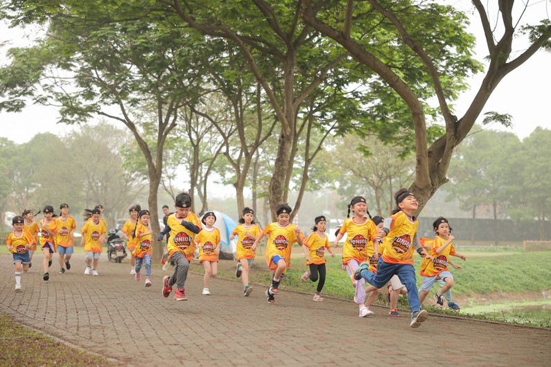 1.500 em nhỏ tham dự giải đấu vượt chướng ngại vật chuyên nghiệp ở Việt Nam