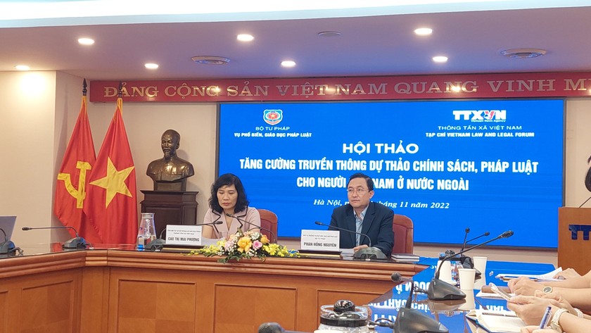 Đa dạng hóa hình thức truyền thông dự thảo chính sách, pháp luật cho người Việt Nam ở nước ngoài
