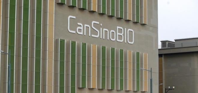 Canada hủy bỏ thỏa thuận phát triển vaccine COVID-19 với công ty dược phẩm CanSino của Trung Quốc với lý do quá trình vận chuyển thuốc bị chậm trễ. (Ảnh minh họa: Reuters)