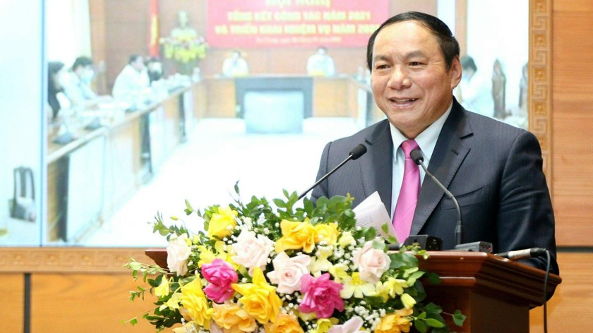 Bộ trưởng Bộ VH,TT&DL Nguyễn Văn Hùng phát biểu tại hội nghị tổng kết công tác VH,TT&DL năm 2021. 