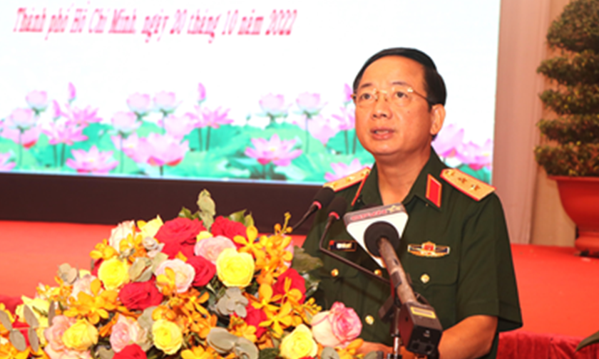 Trung tướng Trịnh Văn Quyết phát biểu tại Hội thảo.