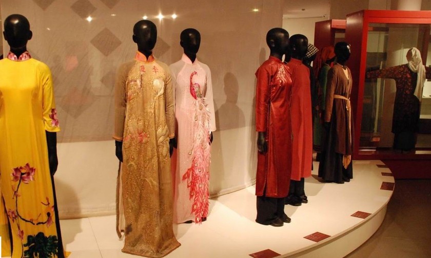 Bảo tàng phụ nữ Việt Nam đang có hơn 40 nghìn tài liệu hiện vật với nhiều chủ đề đa dạng. 