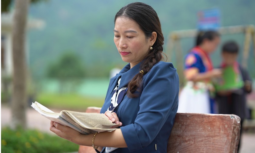 Cô giáo Lê Na đã có 15 năm công tác ở vùng đặc biệt khó khăn.