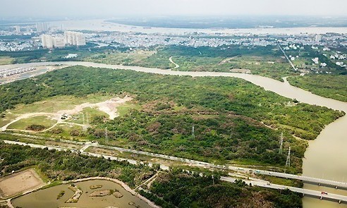 Khu đất ven sông Cty Quốc Cường Gia Lai mua lại của Cty Tân Thuận.