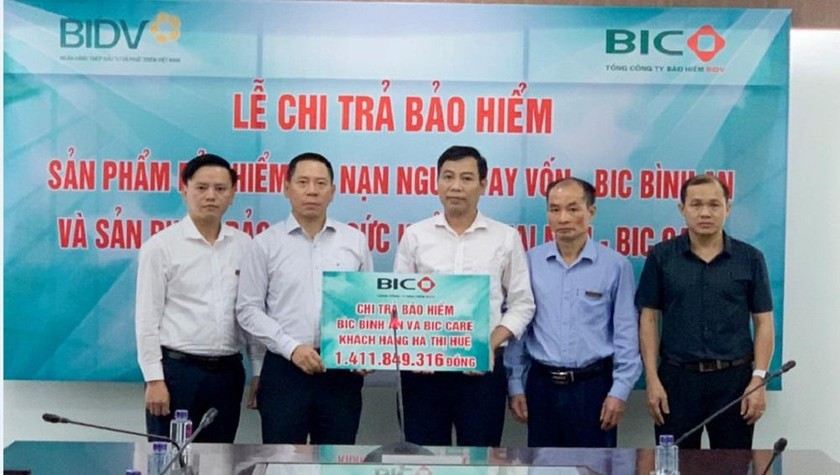 BIC chi trả hơn 1,4 tỷ đồng quyền lợi bảo hiểm cho cán bộ BIDV Hà Giang