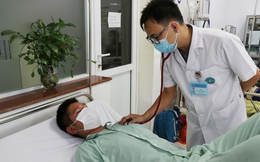 Cảnh giác với biến chứng của bệnh sốt xuất huyết Dengue ảnh 3
