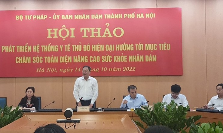 Phó Chủ tịch Thường trực UBND TP Hà Nội Lê Hồng Sơn khai mạc Hội thảo.