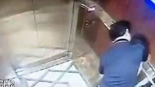 Ông Nguyễn Hữu Linh có hành vi dâm ô bé gái trong thang máy