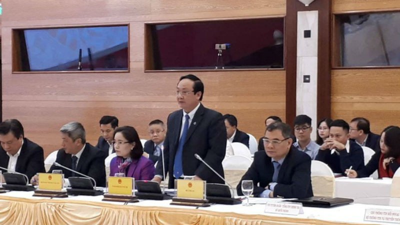 Ông Nguyễn Thế Hùng, Phó Chủ tịch UBND thành phố Hà Nội trả lời tại phiên họp báo Chính phủ thường kỳ tháng 11