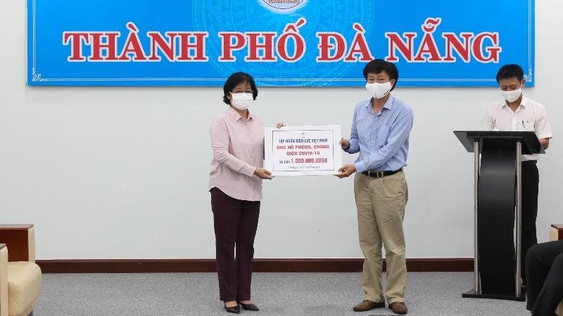 Tập đoàn EVN ủng hộ tiền chống dịch cho Đà Nẵng