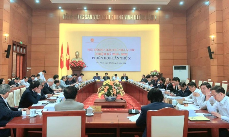 Một phiên họp của Hội đồng Giáo sư nhà nước.