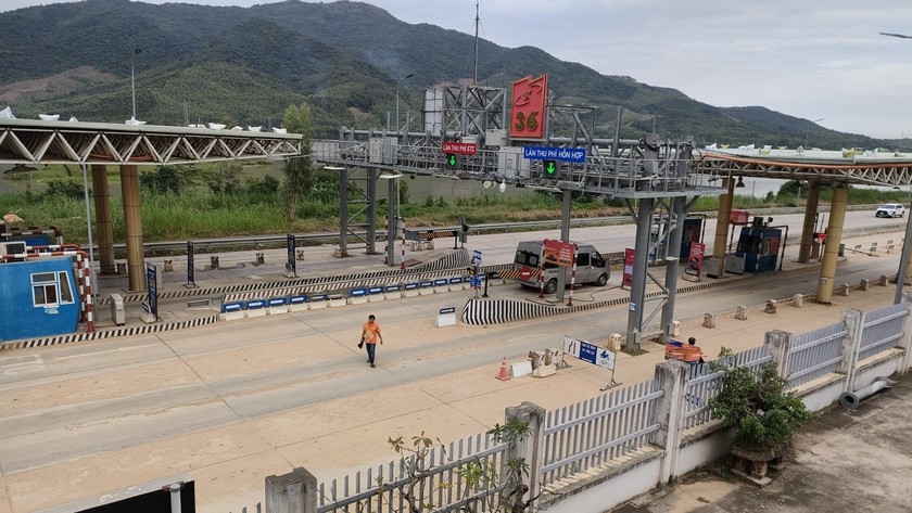 Trạm BOT trên quốc lộ 19, đoạn qua địa bàn tỉnh Bình Định (ảnh: Q.Đ).