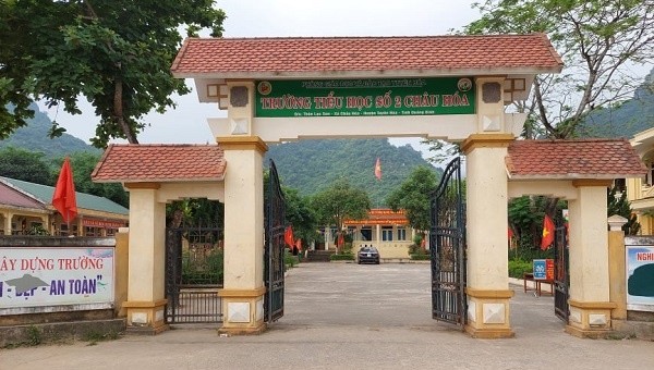 Trường tiểu học số 2 Châu Hóa, nơi ông Huyền công tác.