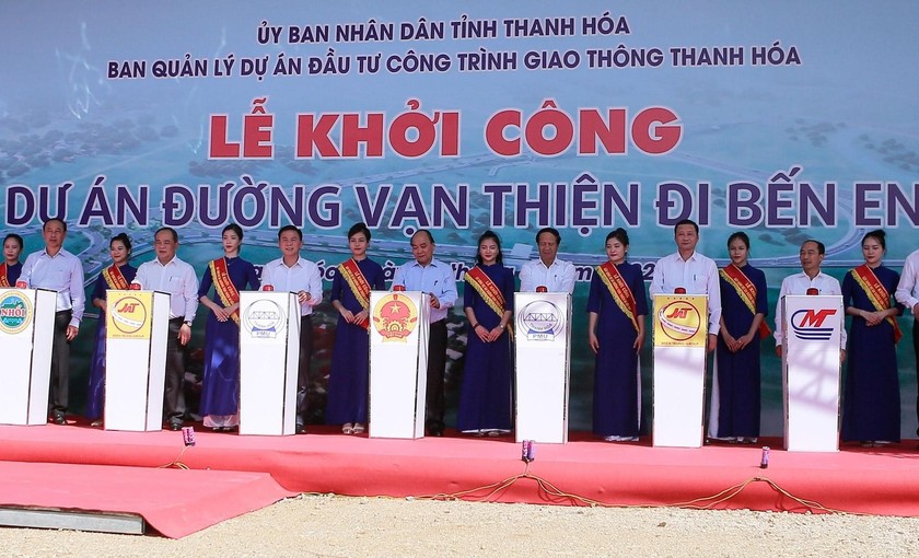 Tỉnh Thanh Hóa khởi công tuyến đường Vạn Thiện - Bến En, nối cao tốc Bắc - Nam đoạn từ xã Vạn Thiện đến Vườn quốc gia Bến En, trị giá gần 1.200 tỷ.