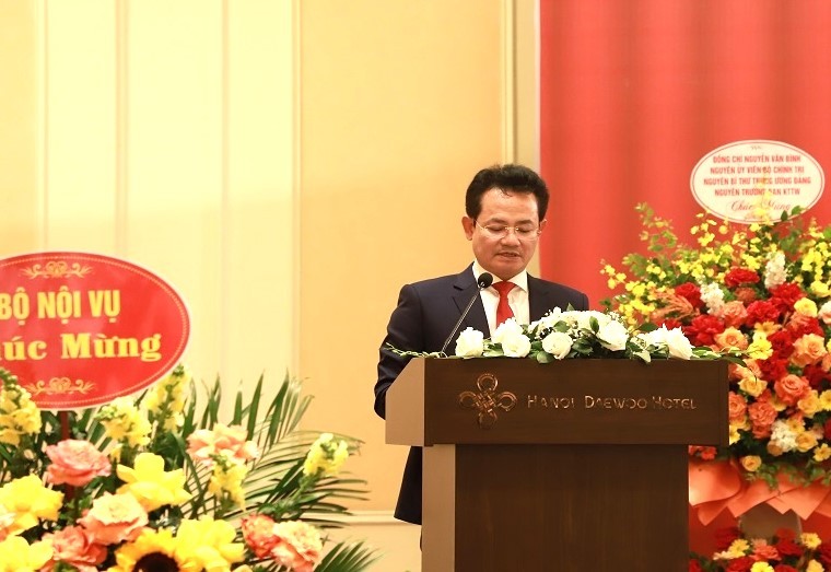 Ông Nguyễn Đức Thiện - Tổng Giám đốc EVNNPC, Phó Chủ tịch VACOD trình bày phương hướng nhiệm vụ nhiệm kỳ 2022-2027.
