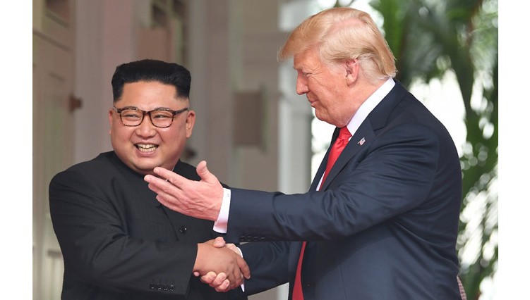 Tối mai, Tổng thống Trump họp riêng với Chủ tịch Kim