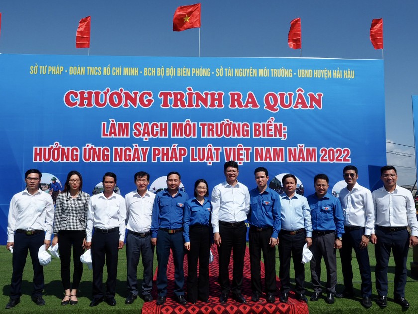 Mít tinh hưởng ứng Ngày Pháp luật Việt Nam 2022 tại Nam Định  ảnh 12
