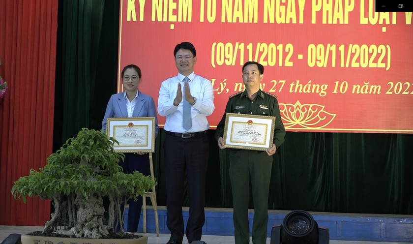 Mít tinh hưởng ứng Ngày Pháp luật Việt Nam 2022 tại Nam Định  ảnh 9