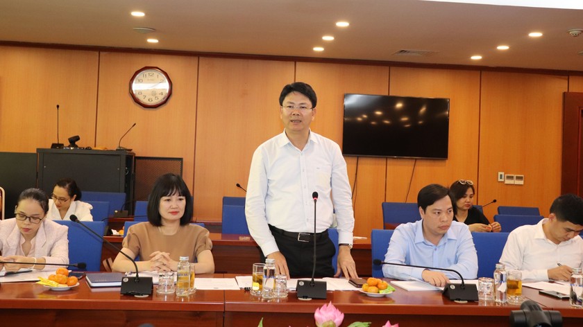 Thứ trưởng Bộ Tư pháp Nguyễn Thanh Tịnh, Phó Chủ tịch Hội đồng phối hợp PBGDPL Trung ương, Trưởng đoàn kiểm tra trong buổi làm việc với Bộ Tài chính.