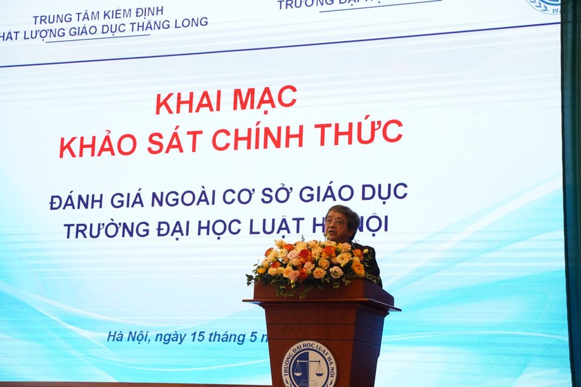 GS.TS. Trần Văn Nam - Nguyên Giám đốc Đại học Đà Nẵng phát biểu tại Lễ khai mạc