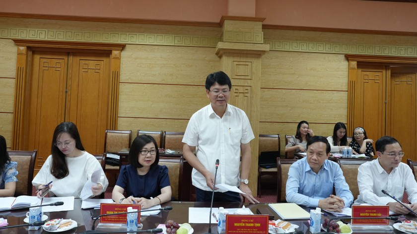 Thứ trưởng Bộ Tư pháp Nguyễn Thanh Tịnh, Phó Chủ tịch Hội đồng Phối hợp phổ biến giáo dục pháp luật Trung ương phát biểu tại buổi làm việc