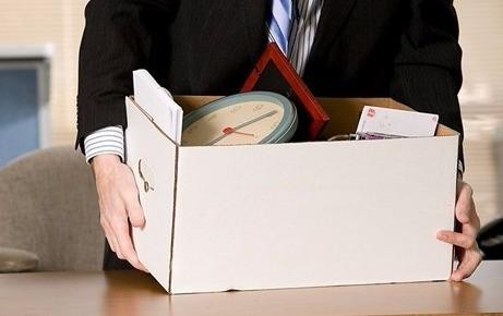 Chấm dứt hợp đồng trước nghỉ hưu có được trợ cấp thôi việc?