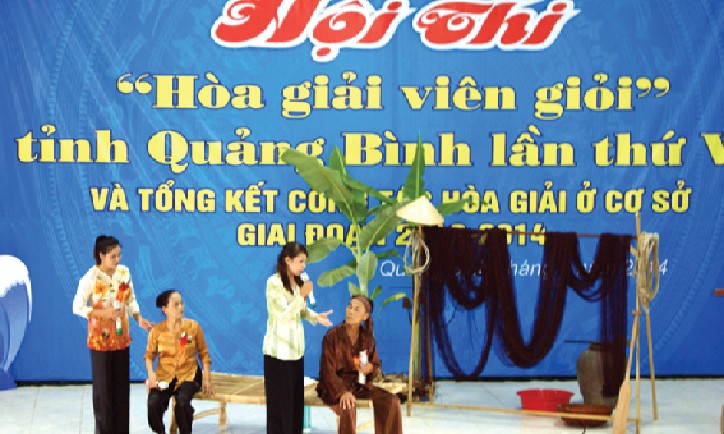 Thi “Hoà giải viên giỏi”, một trong những hình thức tuyên truyền PBGDPLthiết thực, thu hút đông đảo nhân dân tham gia và có ý nghĩa giáo dục sâu sắc.