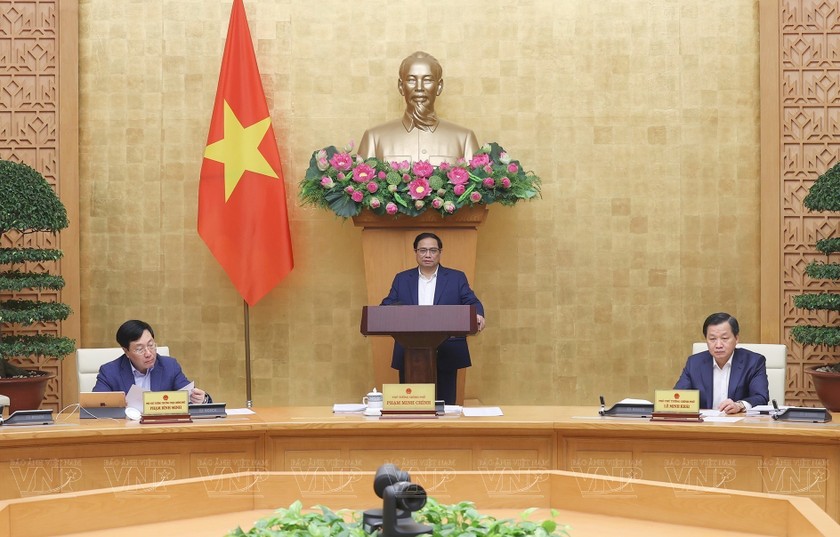 Thủ tướng Phạm Minh Chính chủ trì phiên họp chuyên đề xây dựng pháp luật tháng 12/2022.