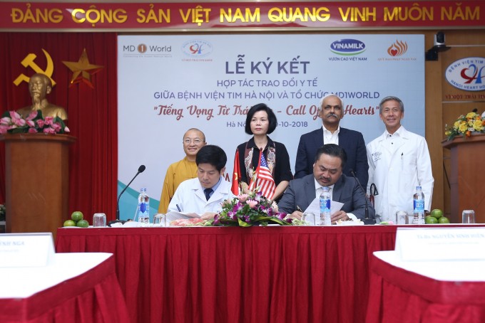 Bệnh viện Tim Hà Nội hợp tác trao đổi y tế với MD1World