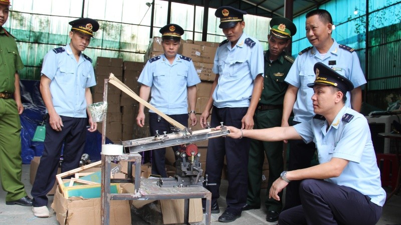 Bắt giữ kho chứa 280 kiện hàng nghi giả mạo xuất xứ Thái Lan tại Lạng Sơn