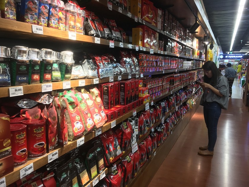 Cà phê Việt đang tìm đường “lên thẳng” các quầy kệ ở các siêu thị lớn trên thế giới